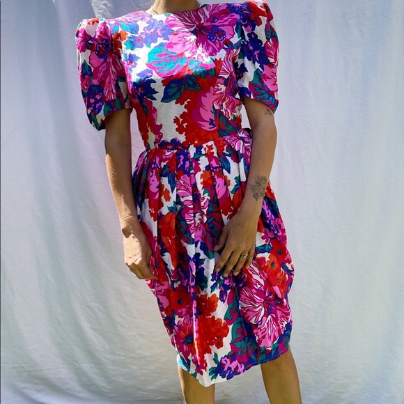 Vintage party dress silk - Picture 3 of 4